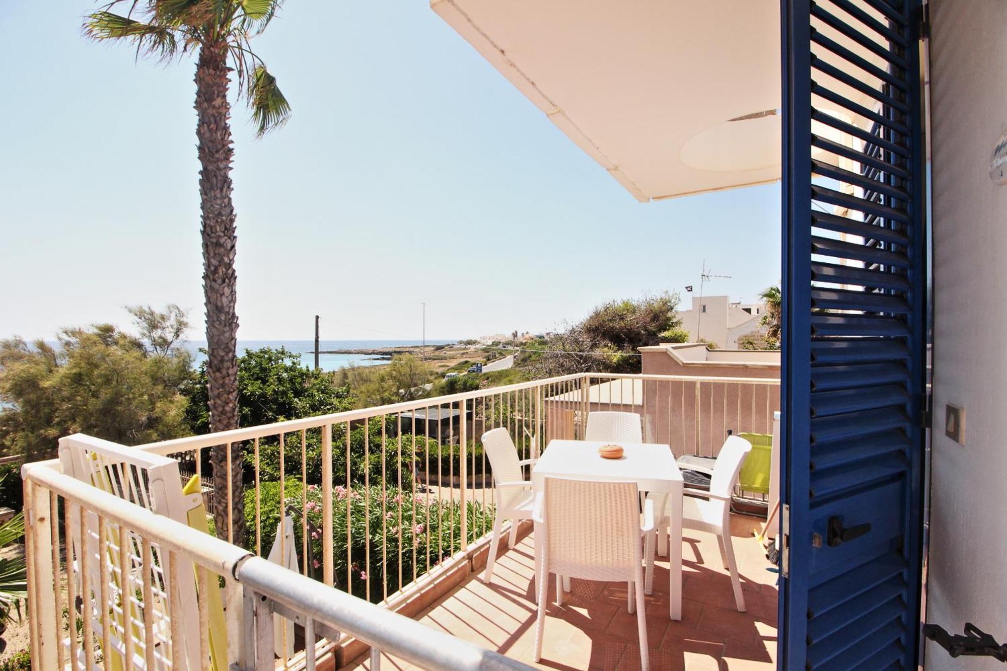 Residence Mare Azzurro Torre San Giovanni Exterior foto